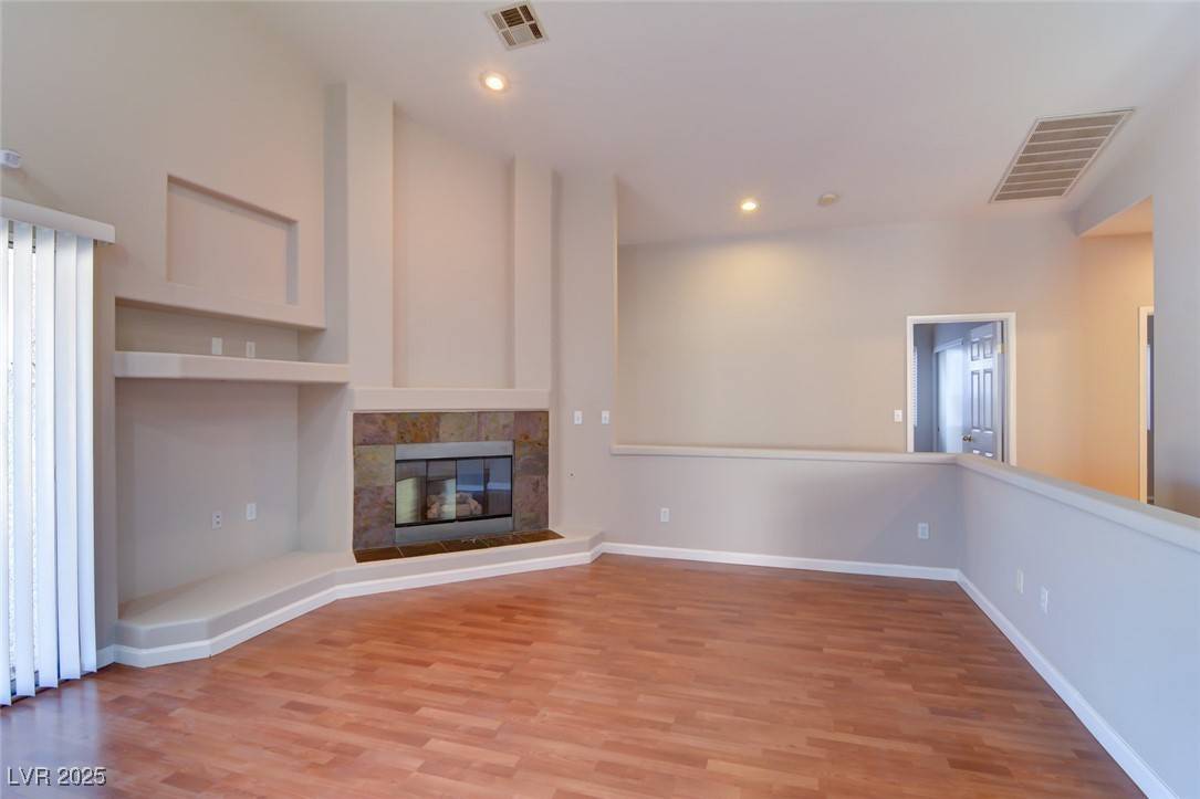 North Las Vegas, NV 89031,2421 Sunset Hills CT