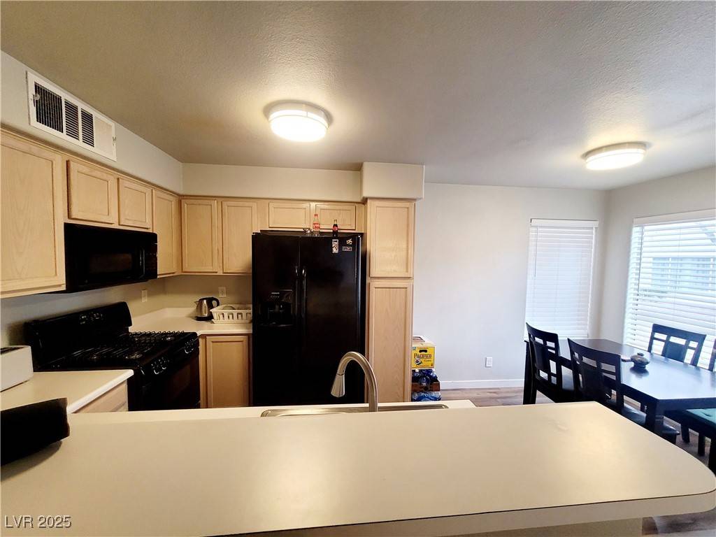 Las Vegas, NV 89120,3083 Casey DR #101