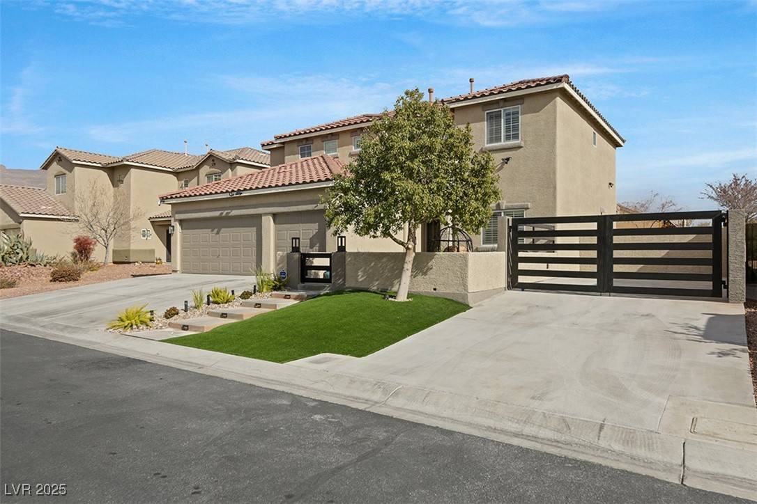 Las Vegas, NV 89131,9024 Valla de Bravo