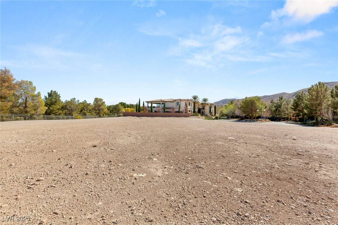 Las Vegas, NV 89141,6 Eagles Landing LN