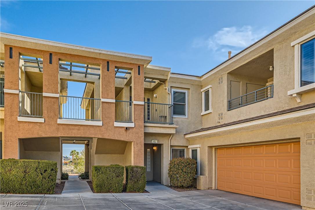 Las Vegas, NV 89144,10800 Amber Ridge DR #103