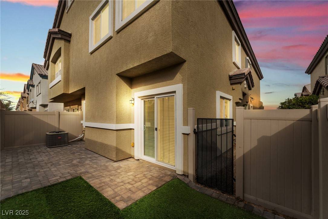 North Las Vegas, NV 89084,4625 Ridgeley AVE #103