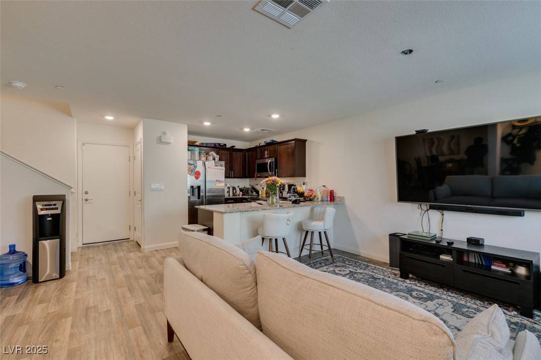 North Las Vegas, NV 89086,2598 Mocha Pearl CT