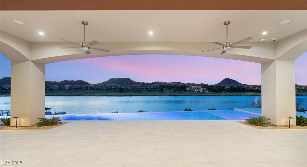 Henderson, NV 89011,32 GRAND CORNICHE DR