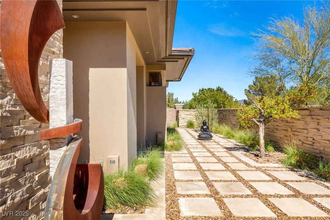 Las Vegas, NV 89141,66 GOLF ESTATES DR