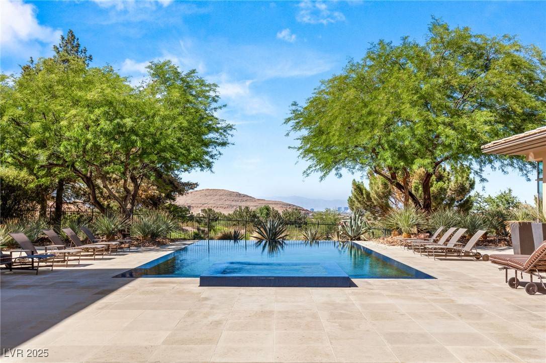 Las Vegas, NV 89141,66 GOLF ESTATES DR