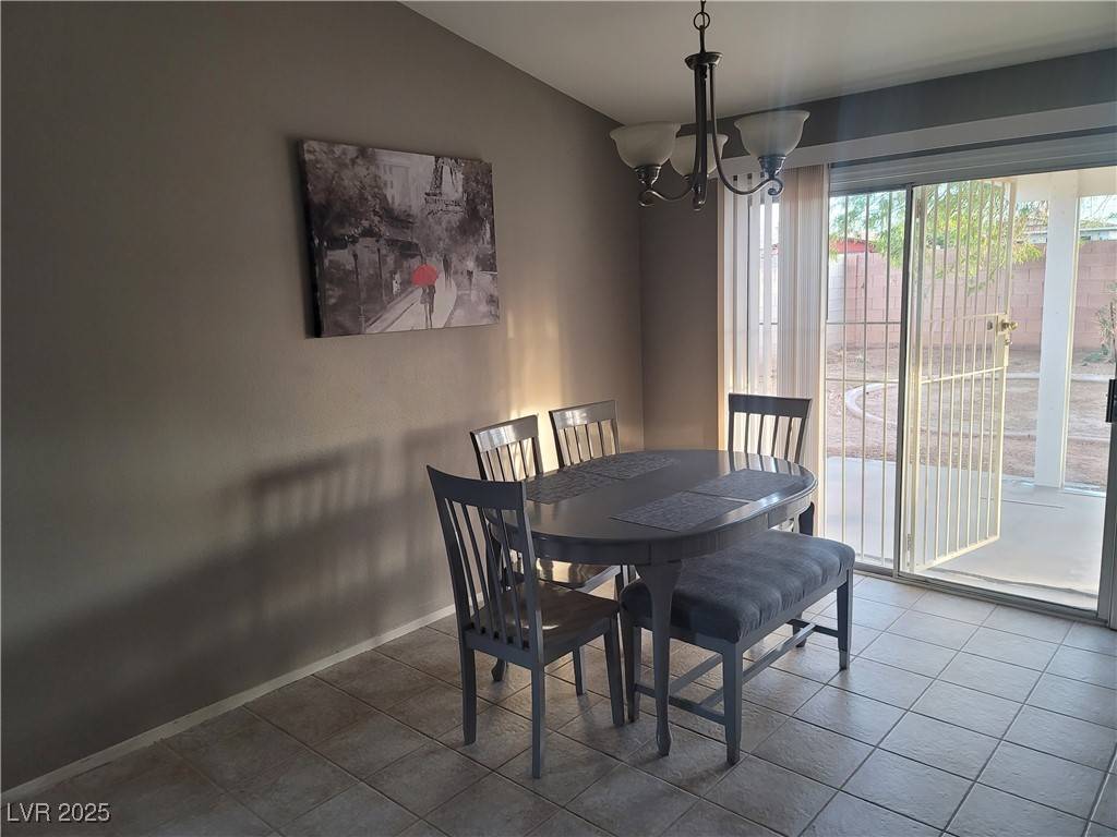 North Las Vegas, NV 89030,915 Villa Grove AVE