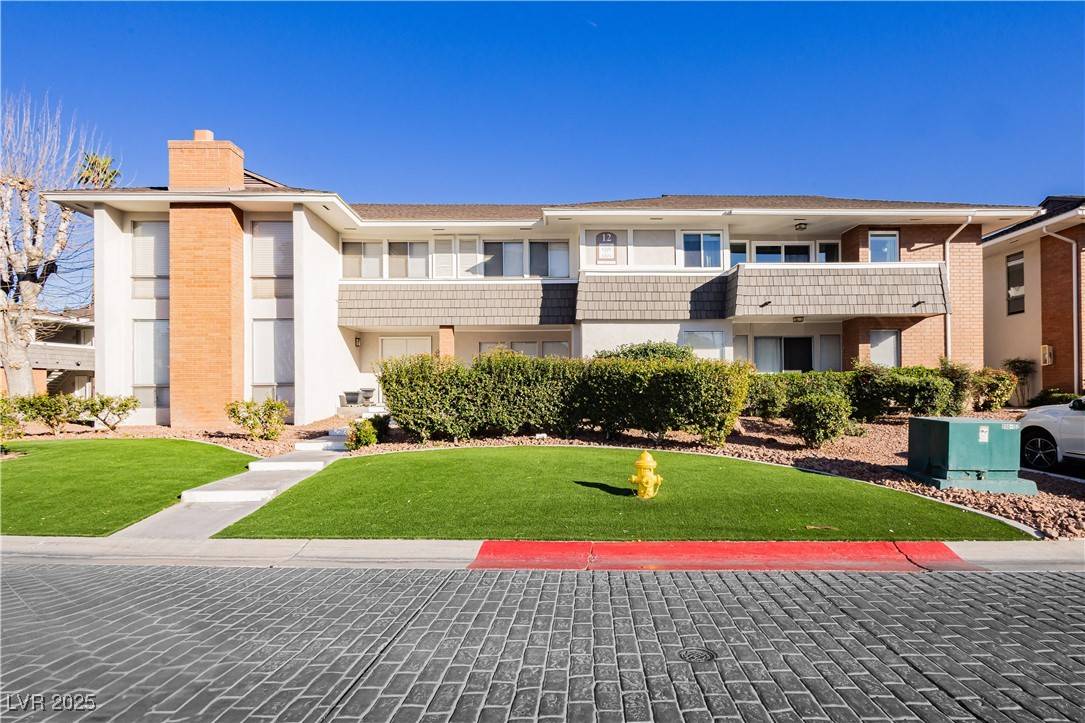 Las Vegas, NV 89109,737 Oakmont AVE #1202