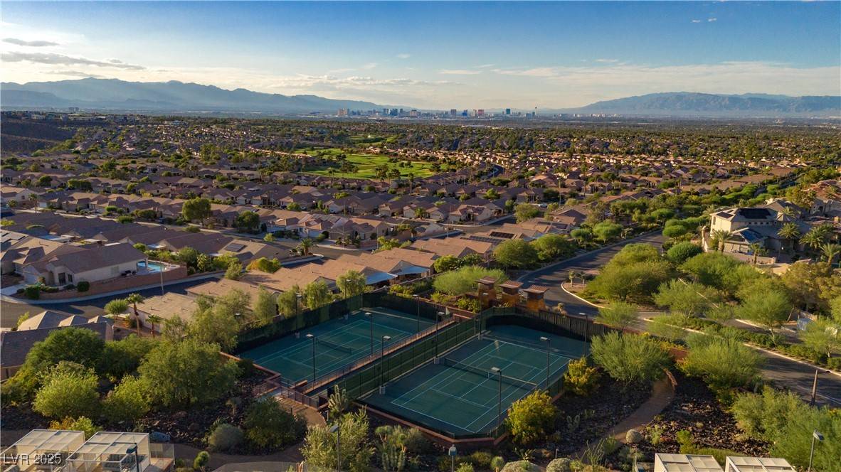 Henderson, NV 89012,25 Sanctuary Peak CT