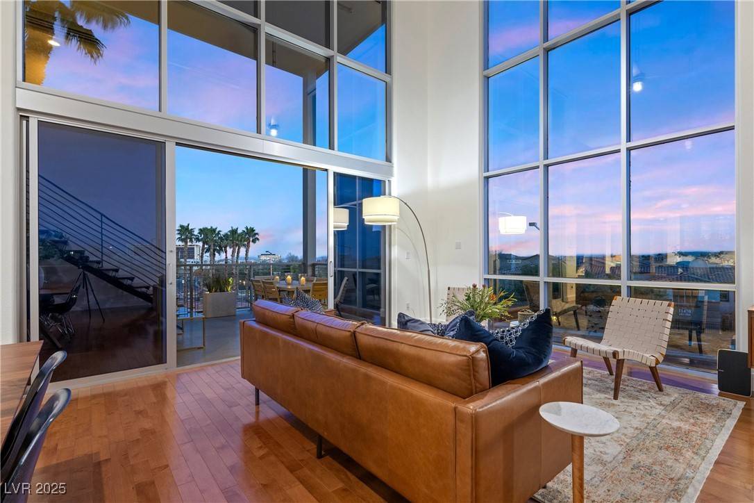 Las Vegas, NV 89135,11441 Allerton Park DR #212