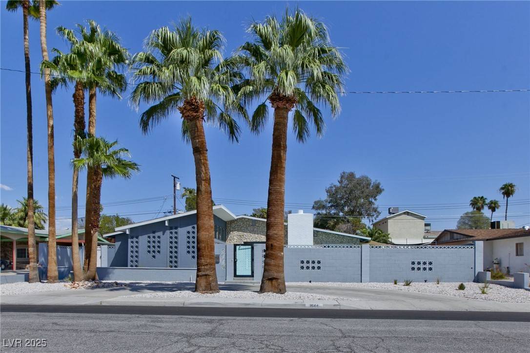 Las Vegas, NV 89169,1644 Raindance WAY