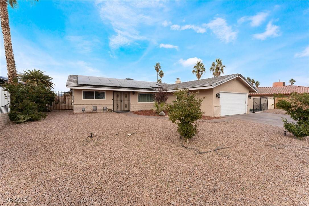 Las Vegas, NV 89119,1462 Rawhide ST
