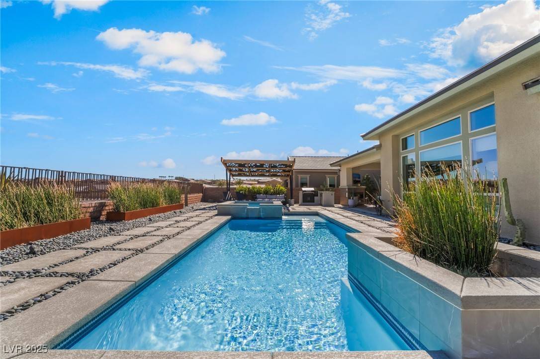 Las Vegas, NV 89138,3120 Greenscape LN