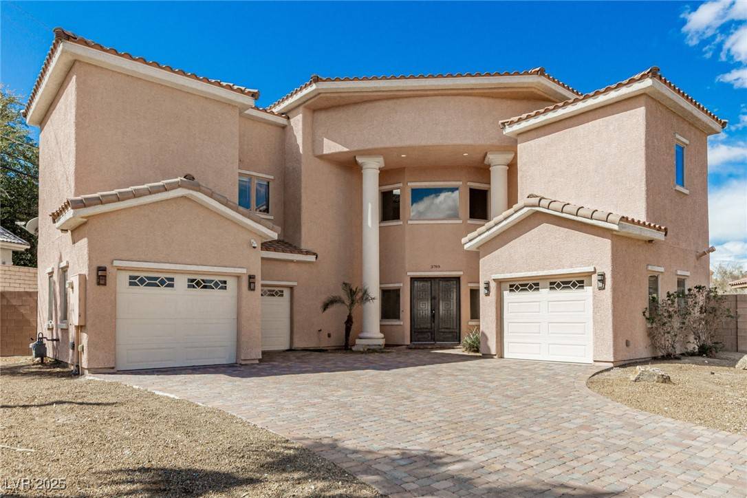 Las Vegas, NV 89121,3789 Gershon CT
