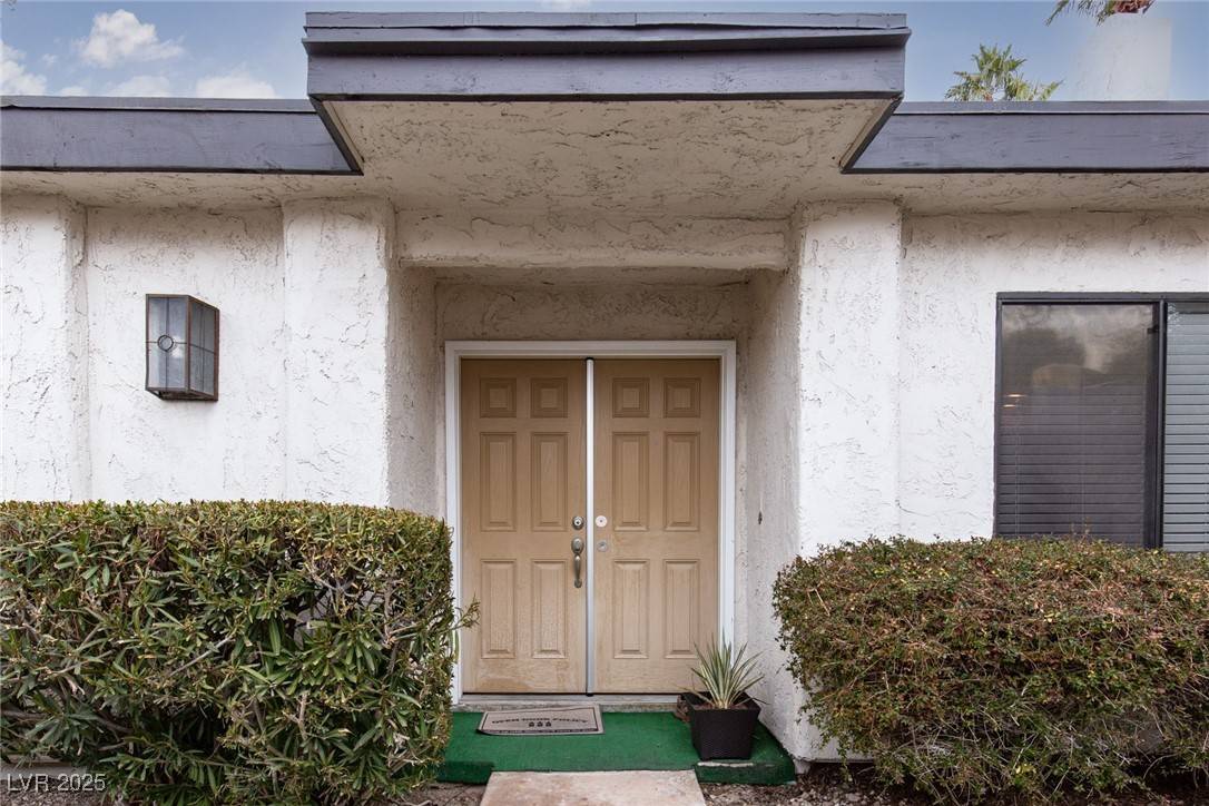 Las Vegas, NV 89121,3440 Pino CIR