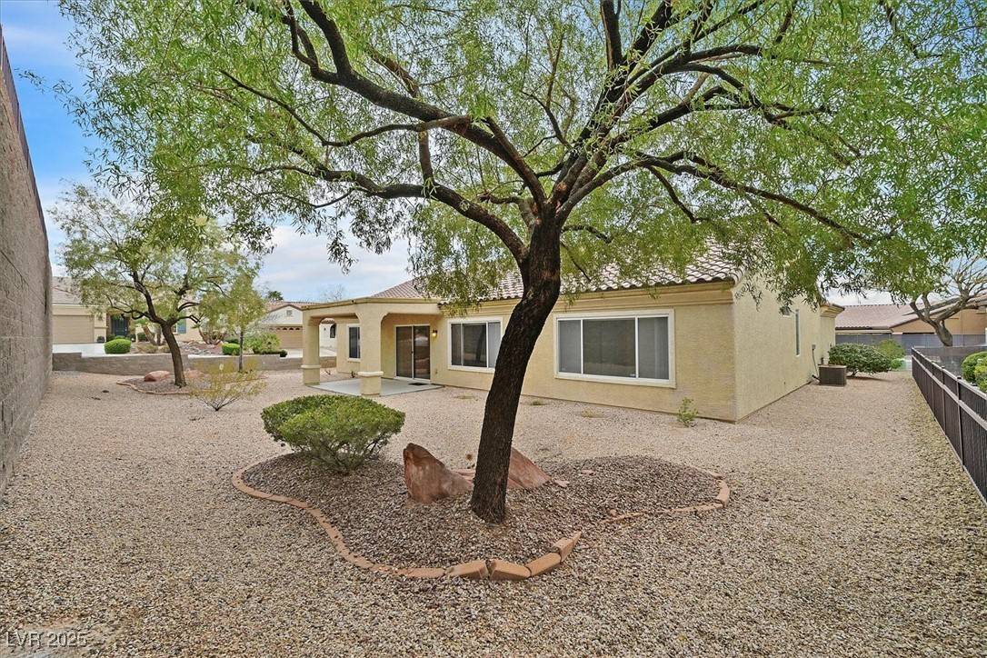 Henderson, NV 89052,2084 Fort Halifax ST