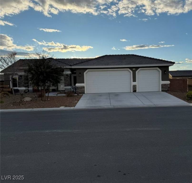 Pahrump, NV 89048,170 Magnolia BLVD