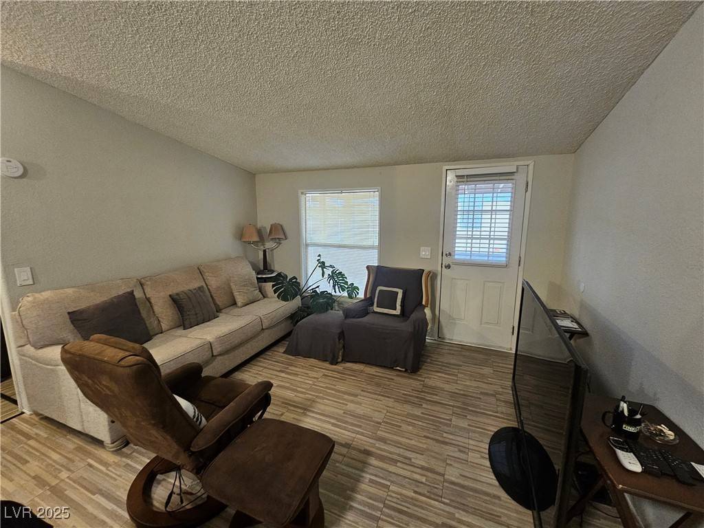 Pahrump, NV 89048,261 Kite ST