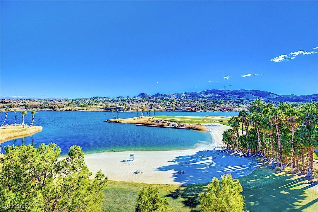 Henderson, NV 89011,5 Via Vita Bella