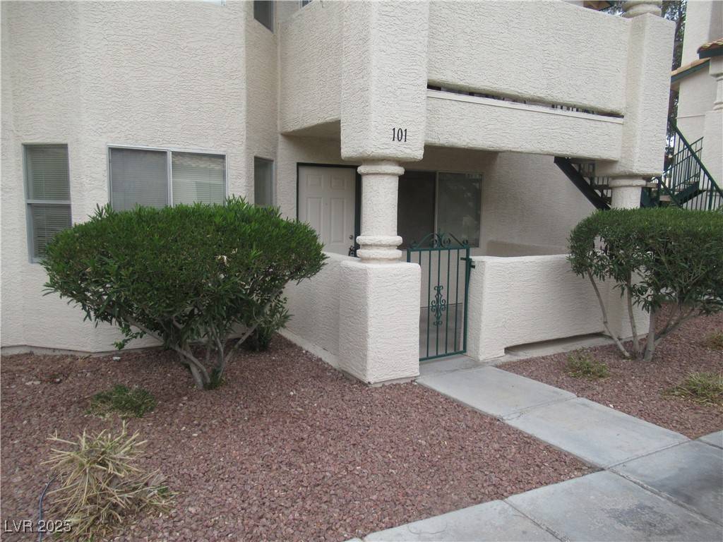 Las Vegas, NV 89128,1341 Cinder Rock DR #101