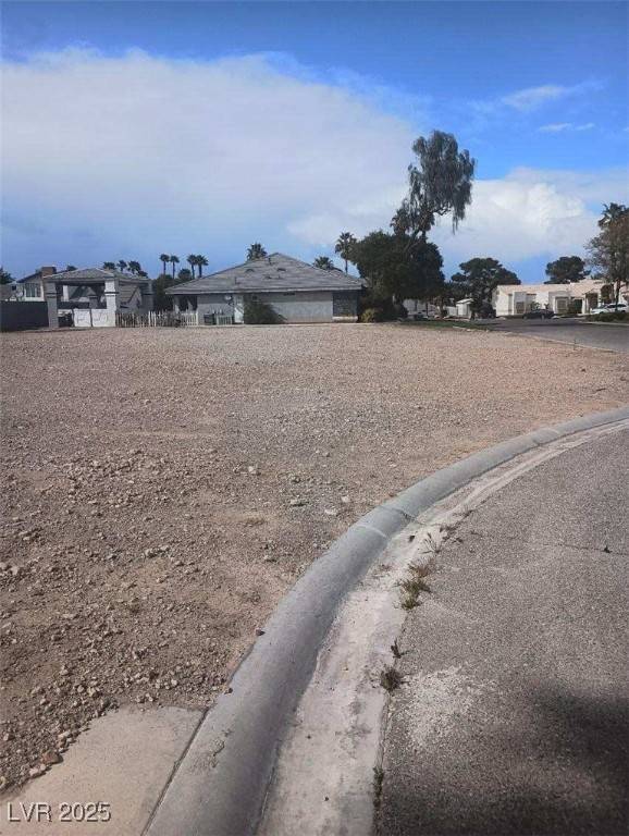 Las Vegas, NV 89118,Woodstock CT