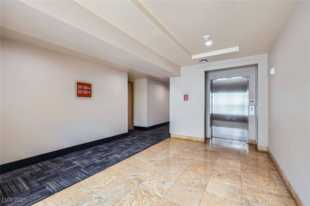 Las Vegas, NV 89123,51 E Agate AVE #506