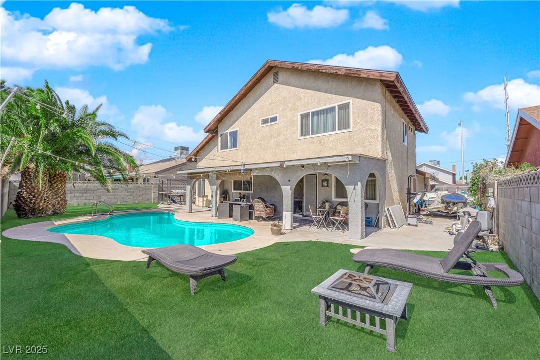 Las Vegas, NV 89103,6611 Ellerhurst DR