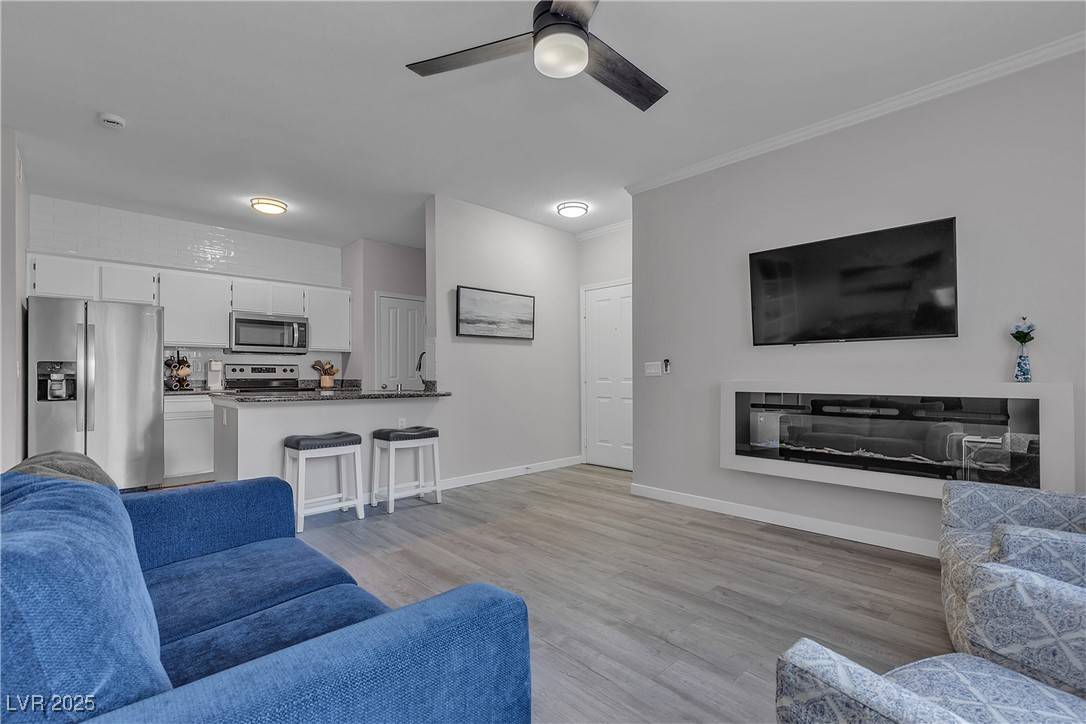 Henderson, NV 89052,2900 Sunridge Heights Pkwy #1916