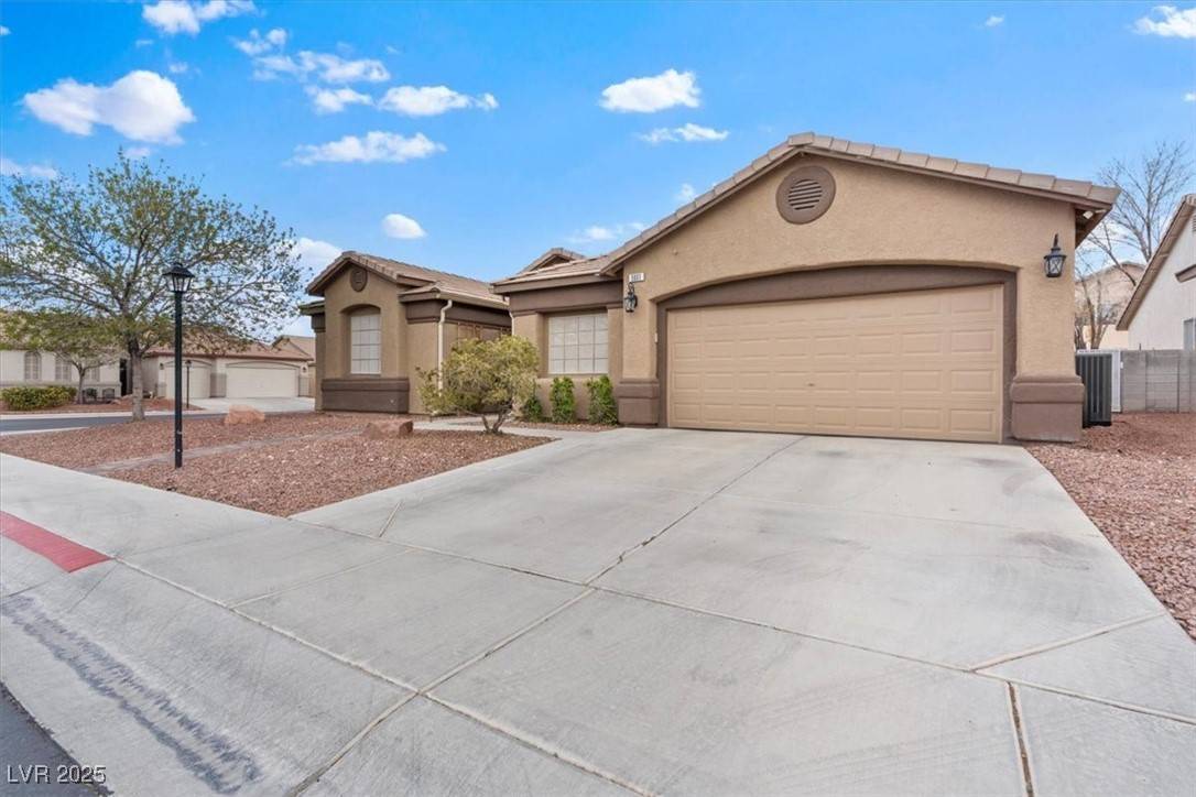 Las Vegas, NV 89131,5601 Quail Meadow CT