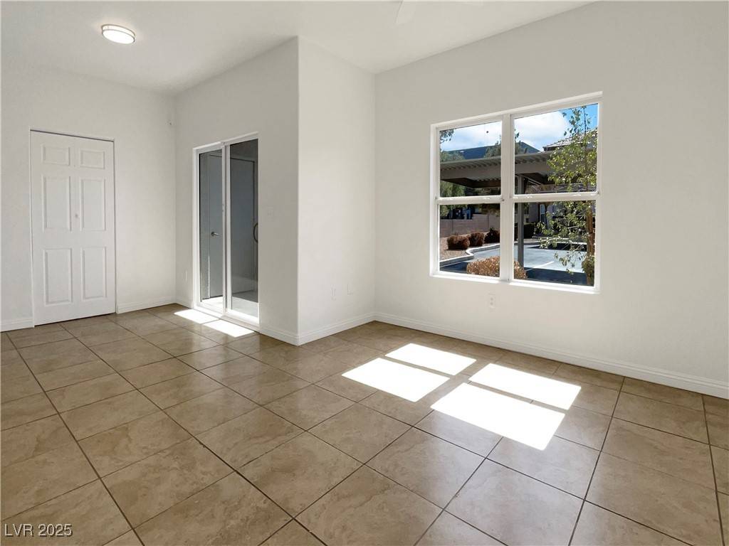 Las Vegas, NV 89113,7255 W Sunset RD #1116