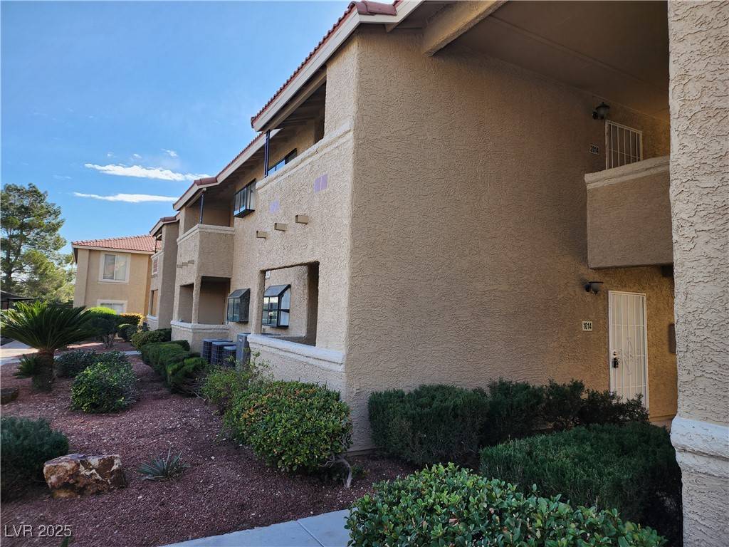 Las Vegas, NV 89145,7200 Pirates Cove RD #1014