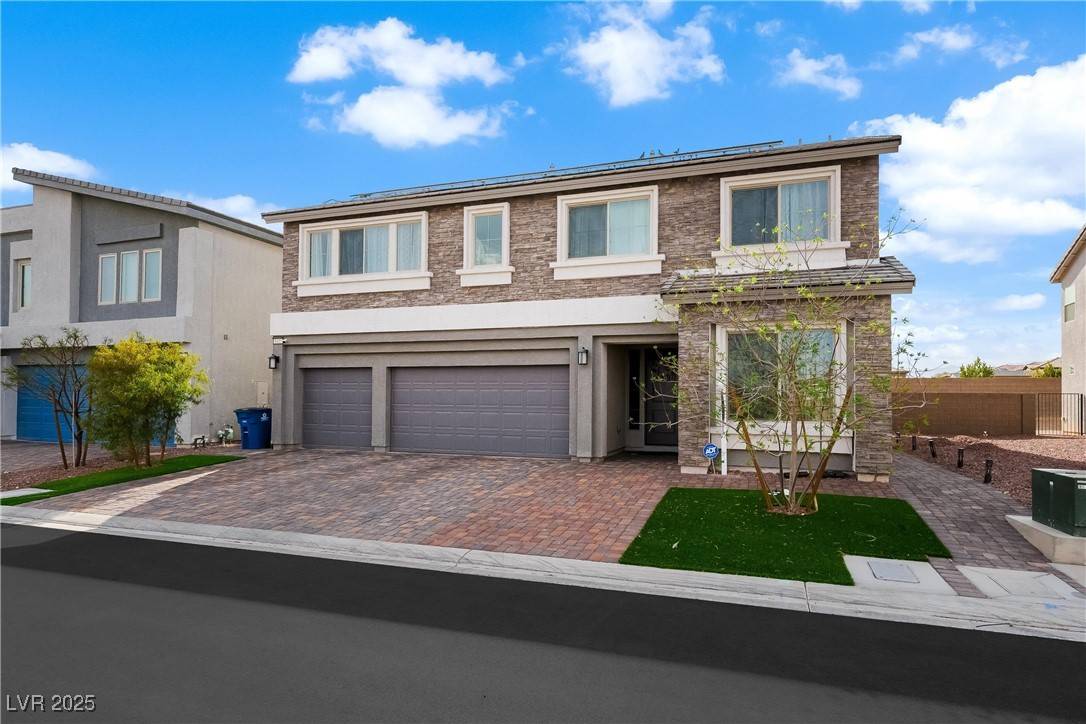Las Vegas, NV 89113,8415 Iron Heart LN