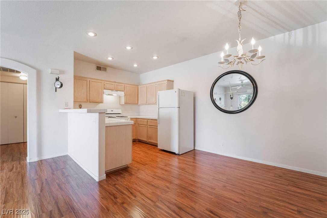 Henderson, NV 89074,2201 Ramsgate DR #823