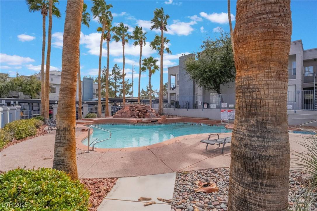 Henderson, NV 89074,2201 Ramsgate DR #823