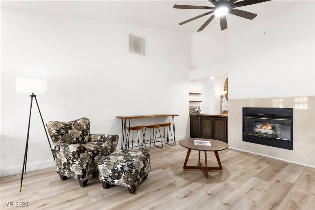 Las Vegas, NV 89130,5604 Ocean Pines CIR