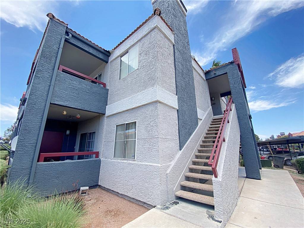 Las Vegas, NV 89117,8600 W Charleston BLVD #2068