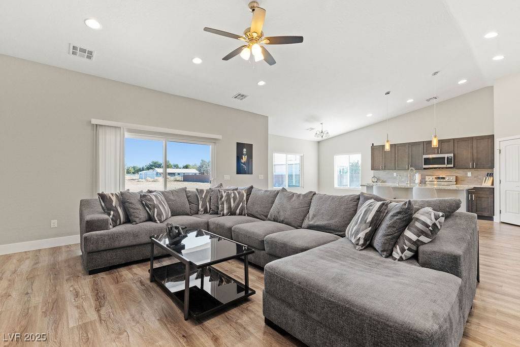 Pahrump, NV 89048,2271 Zephyr AVE