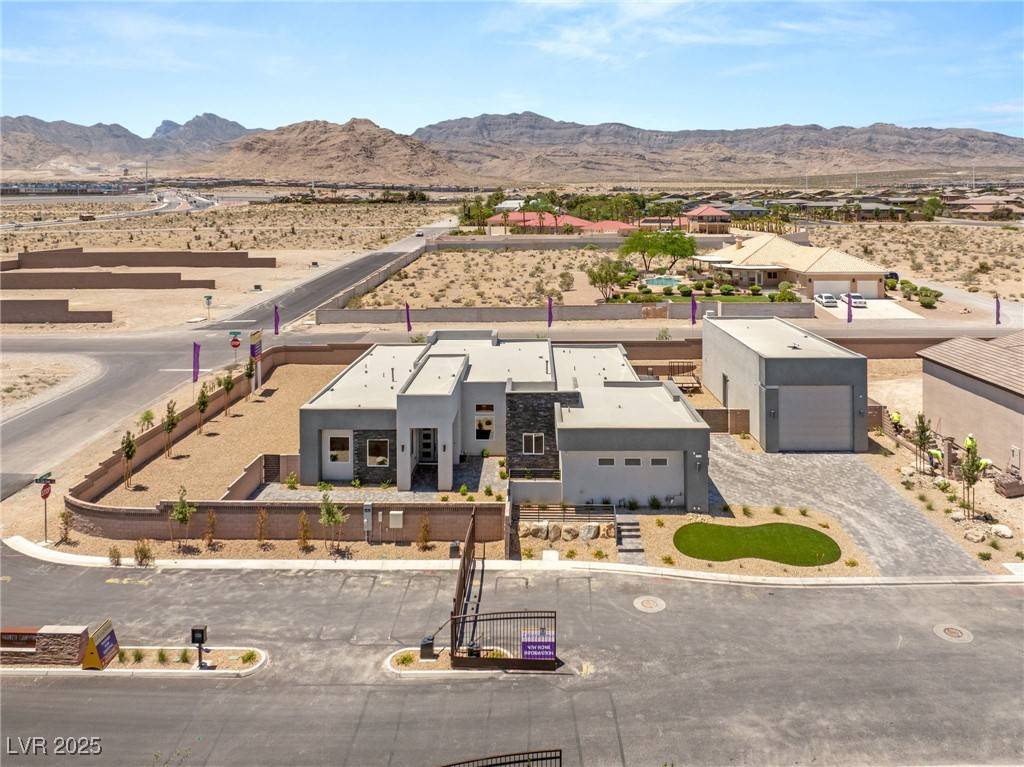 Las Vegas, NV 89149,5719 Christian Creek CT