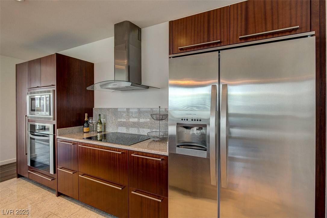 Las Vegas, NV 89103,4471 Dean Martin DR #4209