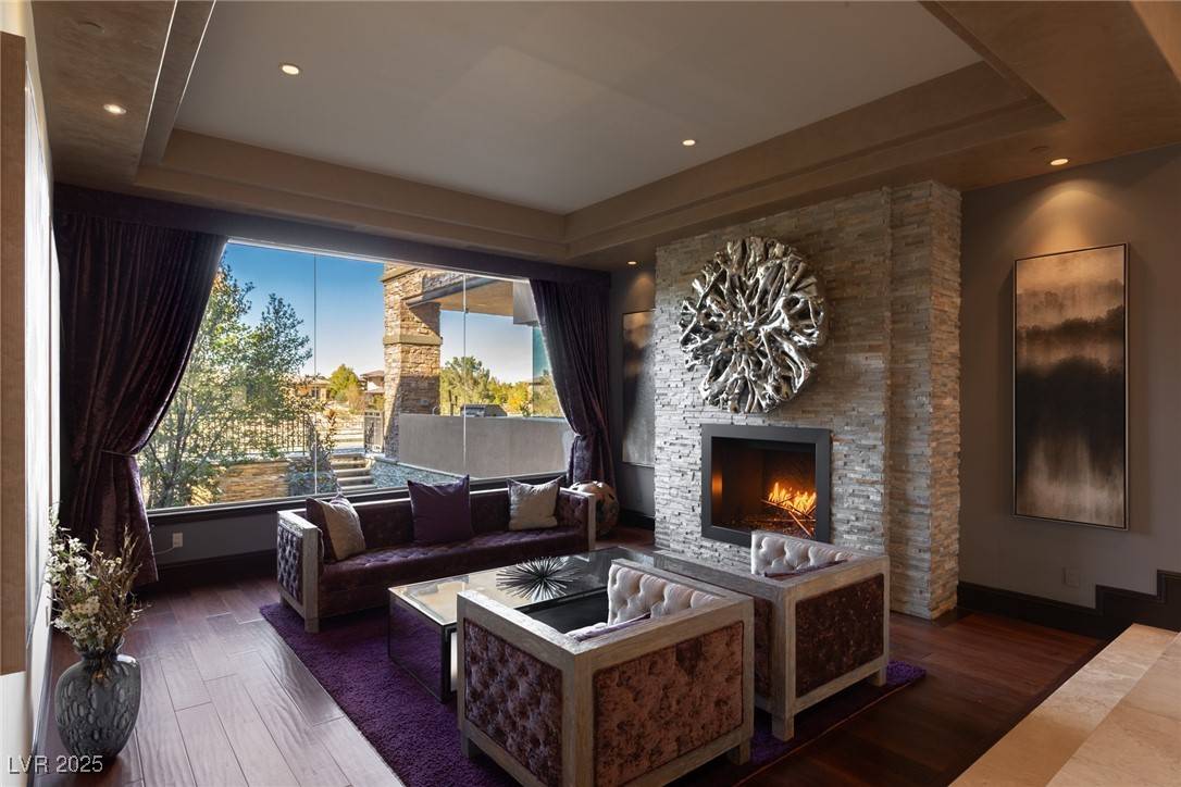 Las Vegas, NV 89135,30 Meadowhawk LN