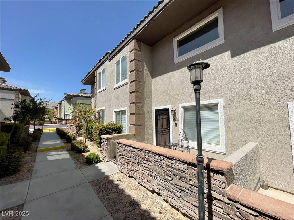 Las Vegas, NV 89129,10519 Hedge View AVE