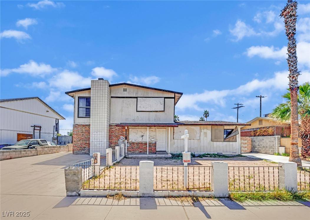 Las Vegas, NV 89102,3009 Merritt AVE