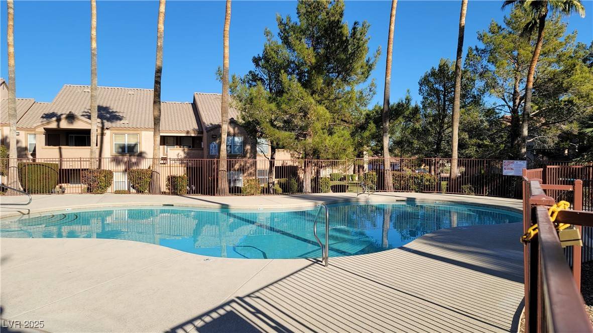 Las Vegas, NV 89128,1150 N Buffalo DR #1015