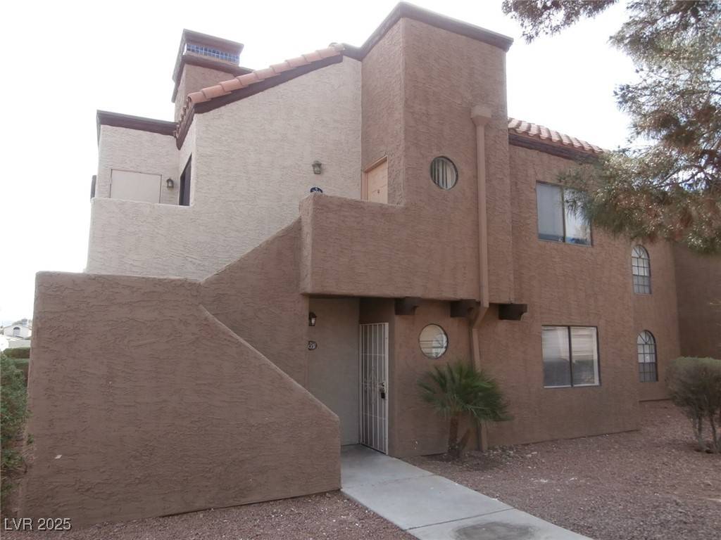Las Vegas, NV 89142,2980 Juniper Hills BLVD #103