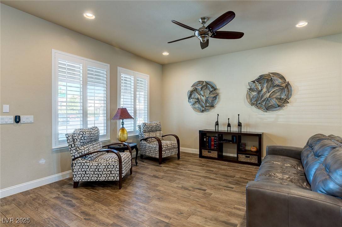 Las Vegas, NV 89139,6403 Brandon Hills CT