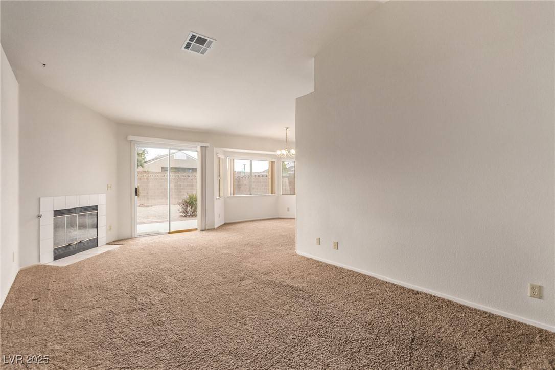 Las Vegas, NV 89130,5033 Chambliss DR