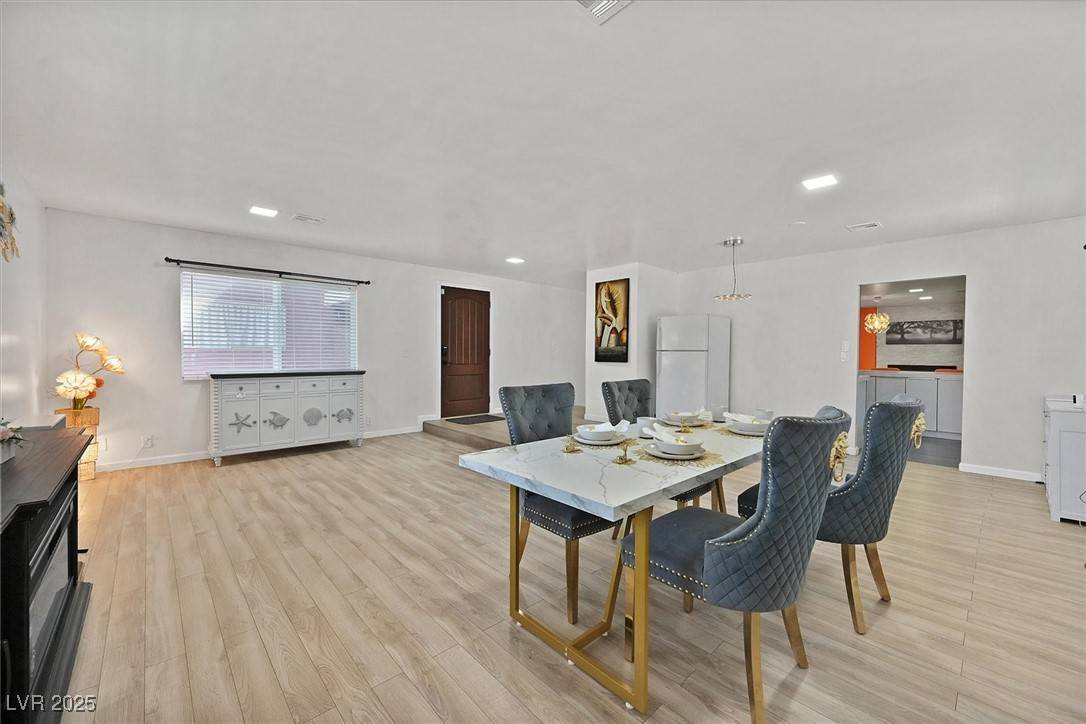 Las Vegas, NV 89146,2221 Mohawk ST
