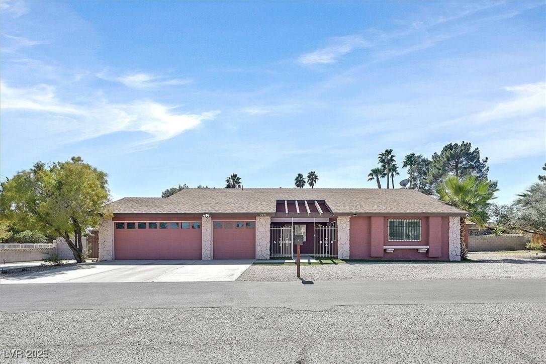 Las Vegas, NV 89146,2221 Mohawk ST