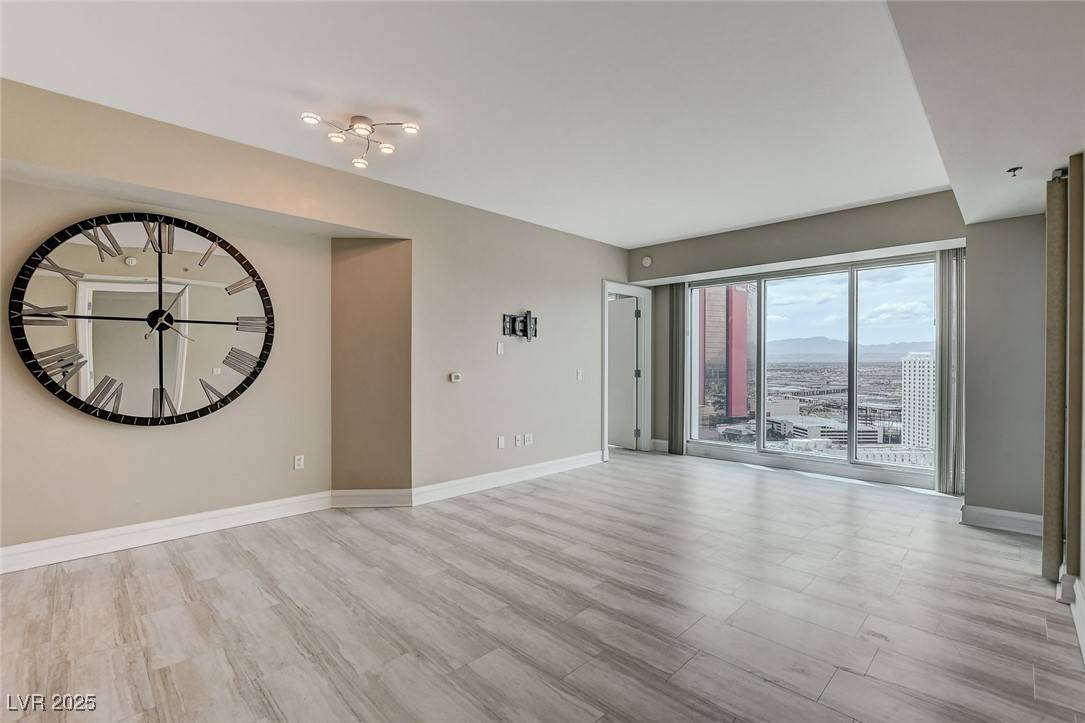 Las Vegas, NV 89109,2700 Las Vegas BLVD #2901
