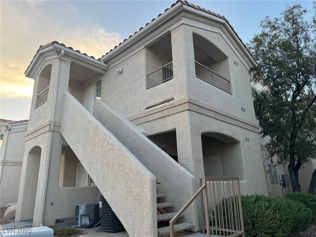North Las Vegas, NV 89032,1881 W Alexander RD #2095
